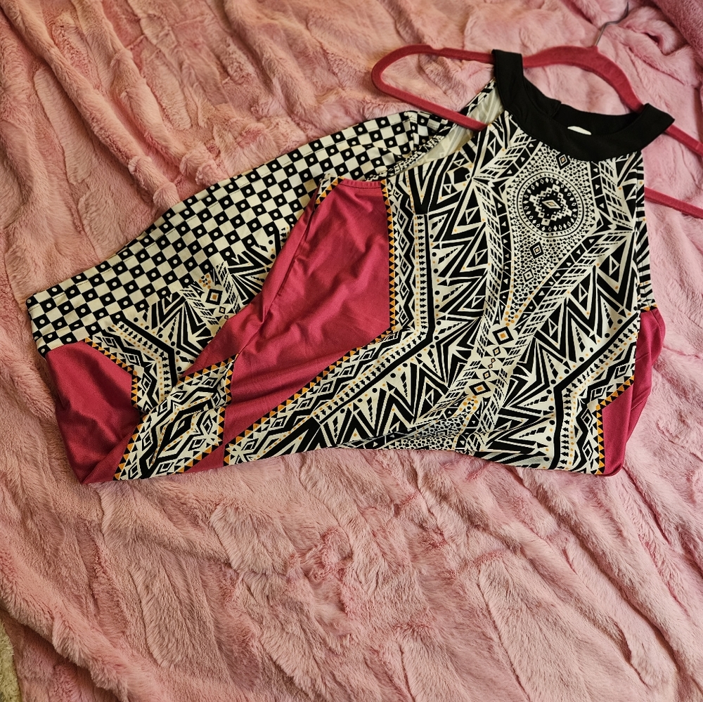 Venus tribal dress - Picture 1 of 7